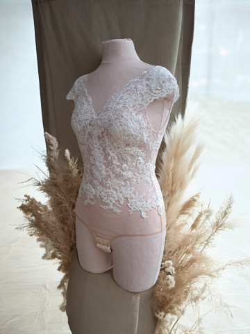 Body en tulle brodé – création sur mesure